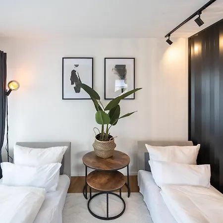 Apartment New - - - Universitaetsklinikum *