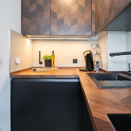 New - - - Universitaetsklinikum